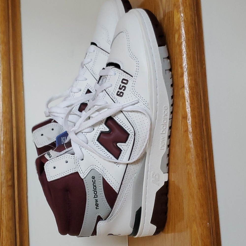 New Balance 650